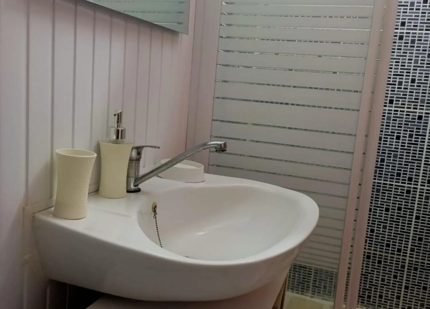 Appartement Charmant A Sainte Anne 70 M² Avec Piscine Apartman